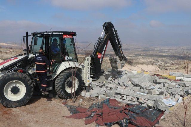 Kapadokya’da kaçak yapı yıkımları devam ediyor