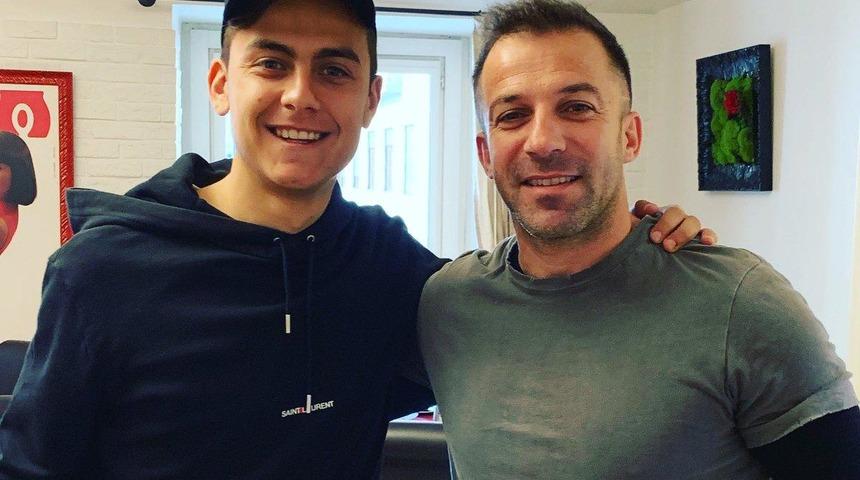 Alessandro Del Piero, LA 10 Kulübü'nü satın aldı