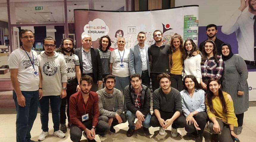 BE&Uuml; &ouml;ğrencileri &ccedil;&ouml;p toplayan robot kategorisinde 6&rsquo;ncı oldu