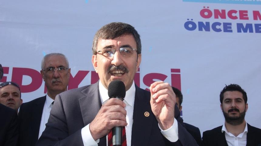 AK Partili Yılmaz: &ldquo;31 Mart bir milattır&rdquo;