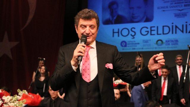 ‘Şark Bülbülü’ anıldı