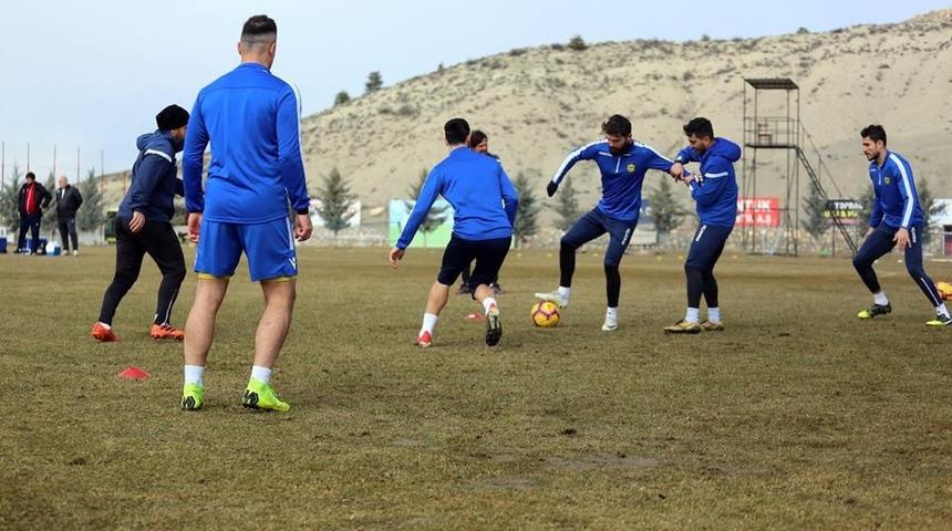 Evkur Yeni Malatyaspor antrenmanlarını statta yapacak