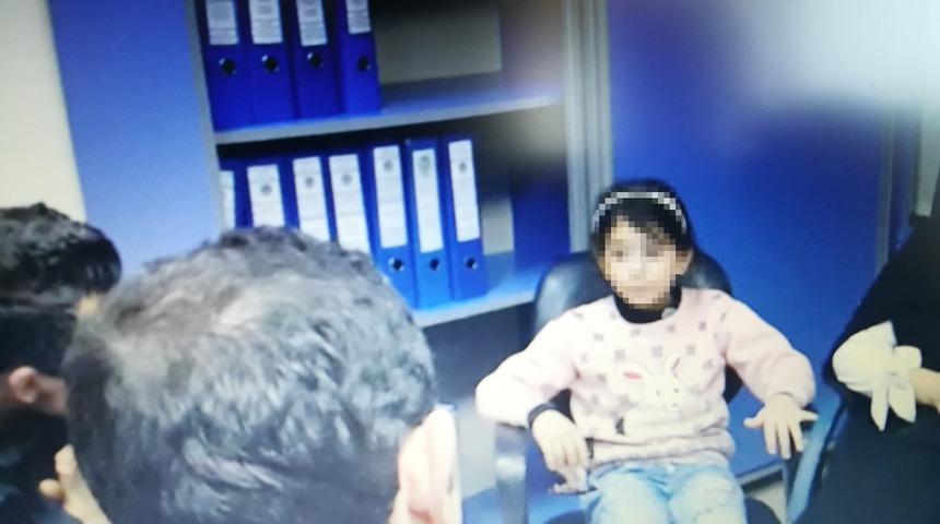 Korkunç gerçeği öğretmenleri ortaya çıkardı! 9 yaşındaki Suriyeli kıza üvey babası...