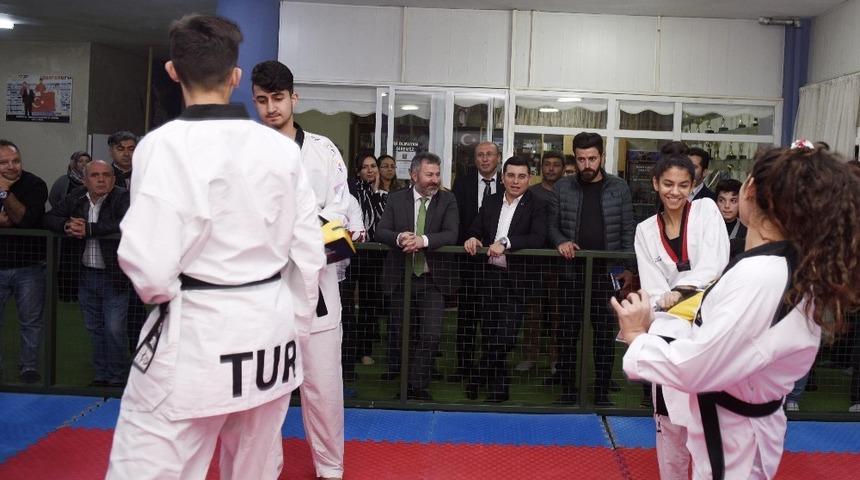 Kepez&rsquo;de gen&ccedil;lere ve kadınlara spor m&uuml;jdesi