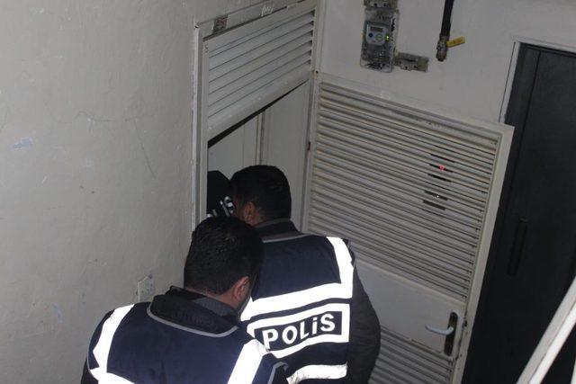 Adana’da tefeci ve yasa dışı bahis operasyonu: 23 gözaltı