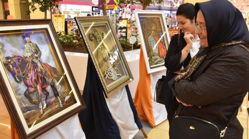 Kocasinan Akademi&rsquo;nin kursiyerleri hem meslek &ouml;ğreniyor hem ekonomiye katkı sağlıyor