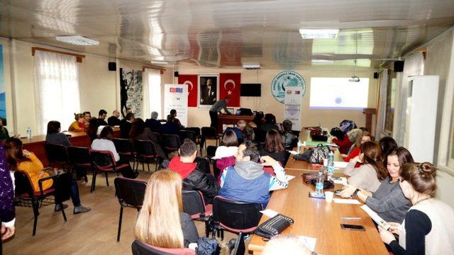 Sarıgöl’de proje yazma semineri