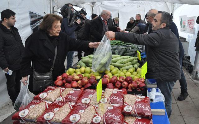 Elma ve bakliyat, başkentteki tanzim satış noktalarında