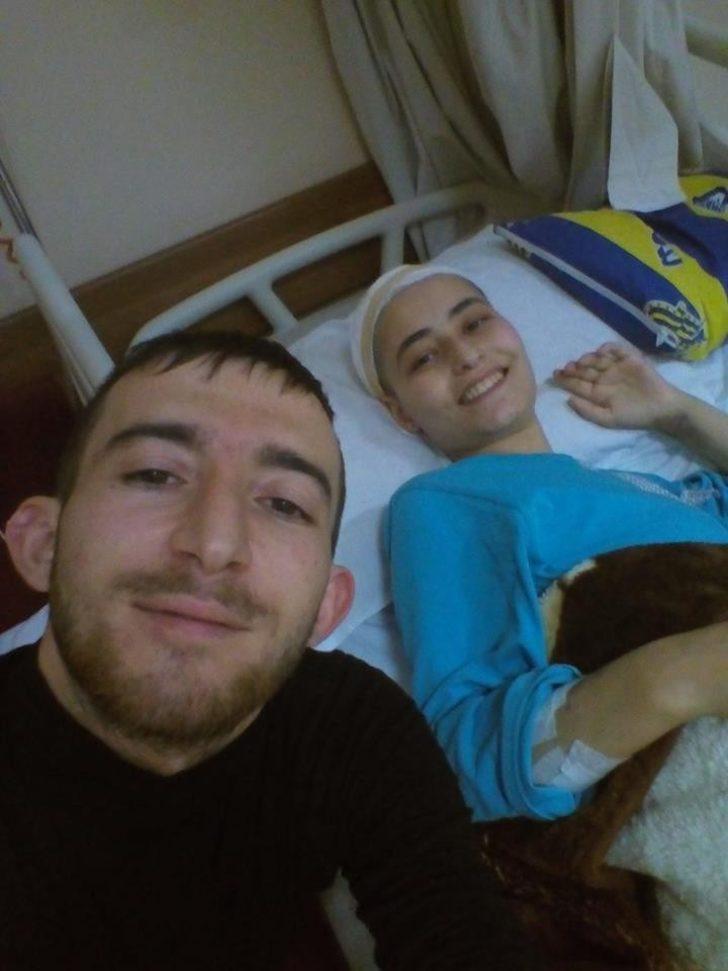 20 yaşında beynindeki tümöre yenik düştü! Yürek dağlayan paylaşım G2