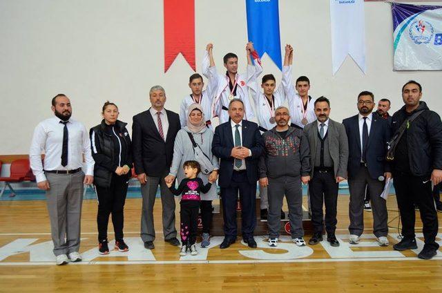 Taekwondo il birincileri belli oldu