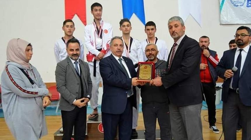 Taekwondo il birincileri belli oldu
