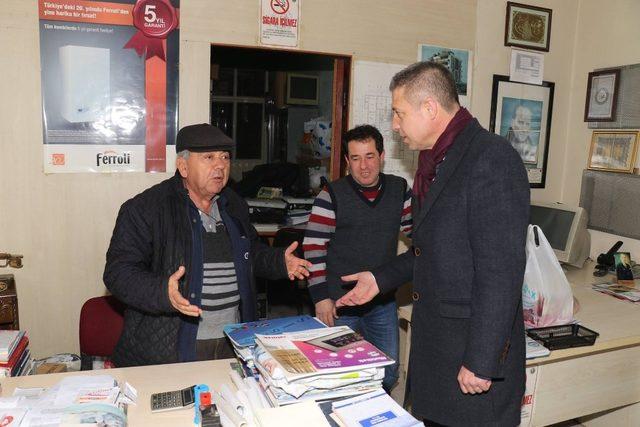 Şehzadeler esnafından Özdemir’e yoğun ilgi