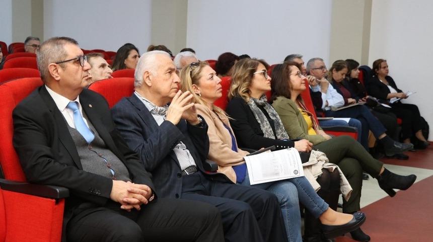 Toros Üniversitesi’nde ’öğrenme ve öğretme psikolojisi’ eğitimi