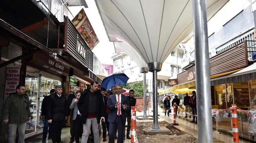 Uysal, Sinan Mahallesi &Ccedil;arşısı&rsquo;nı inceledi