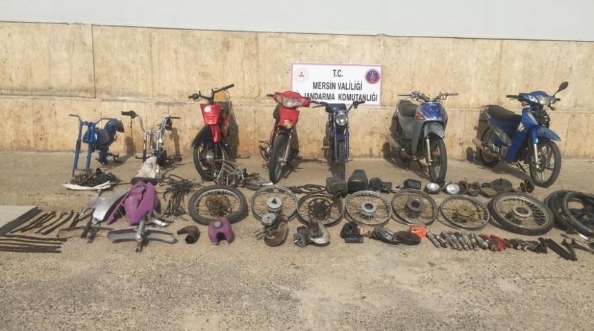 Mersin&rsquo;de motorsiklet hırsızlığı zanlıları yakalandı