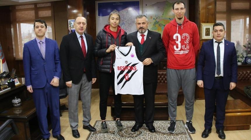 Bafra Belediyesi GSK&rsquo;dan, BJK&rsquo;ya