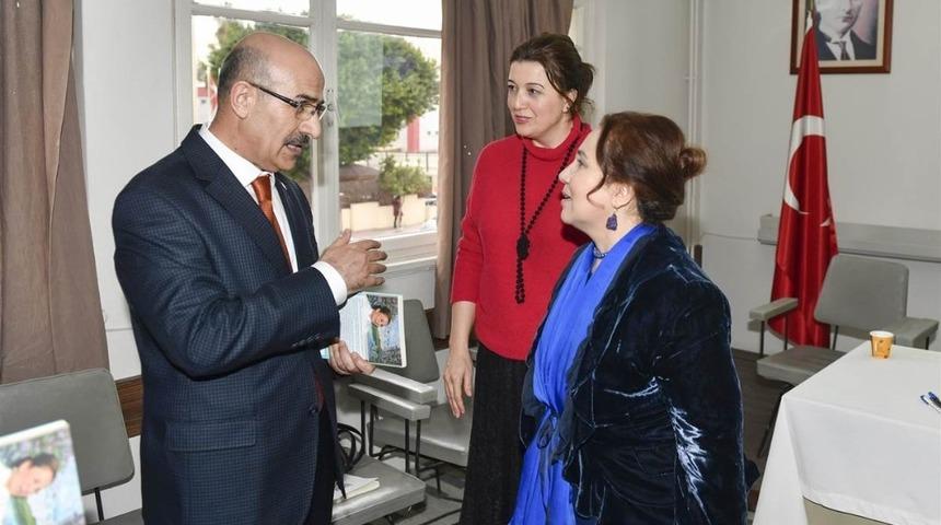 Vali Demirtaş: "Madde bağımlılığı ile m&uuml;cadelemizi kararlılıkla s&uuml;rd&uuml;receğiz"