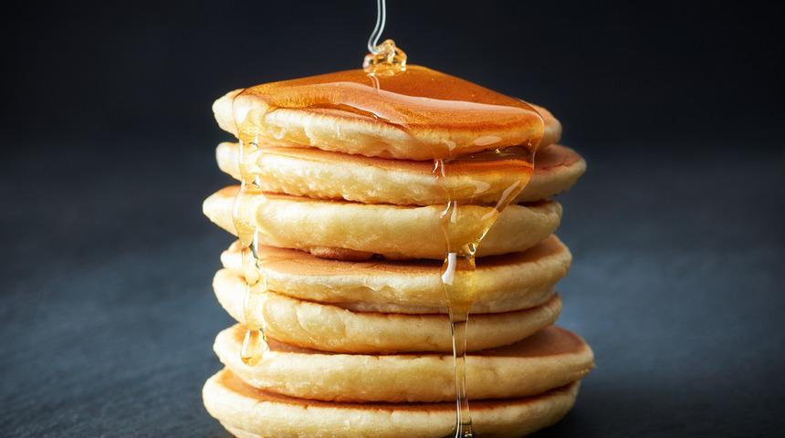 Daha lezzetli kahvaltılar için: Pancake yaparken hepimizin düştüğü 6 hata