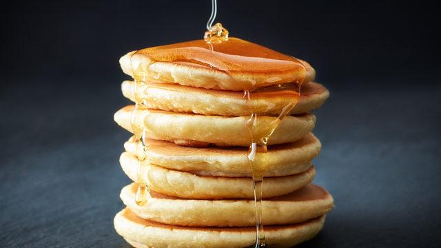 Daha lezzetli kahvaltılar için: Pancake yaparken hepimizin düştüğü 6 hata