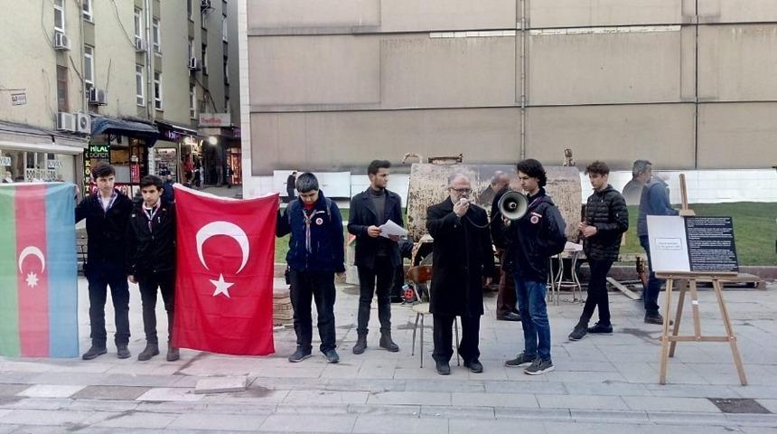 Hocalı katliamında hayatını kaybedenler Karab&uuml;k&rsquo;te anıldı