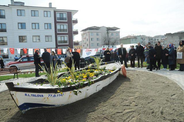 Kerç Boğazı’ndaki yangında ölen iki denizcinin adı Yalova’da parka verildi