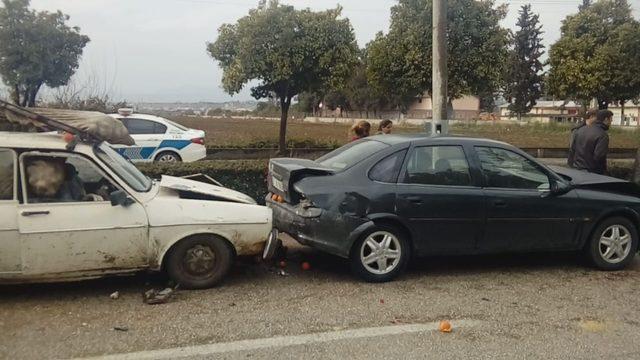 Kozan’da zincirleme kaza