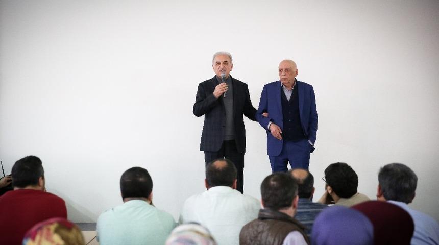 İsmet Yıldırım: "&Uuml;mraniye&rsquo;ye yakışmayan bu imarlı yerleri yeniden inşa edeceğiz"