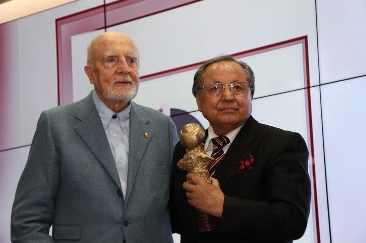 6’ncısı düzenlenen Yunus Emre Ödül Töreni’ne yoğun ilgi G5