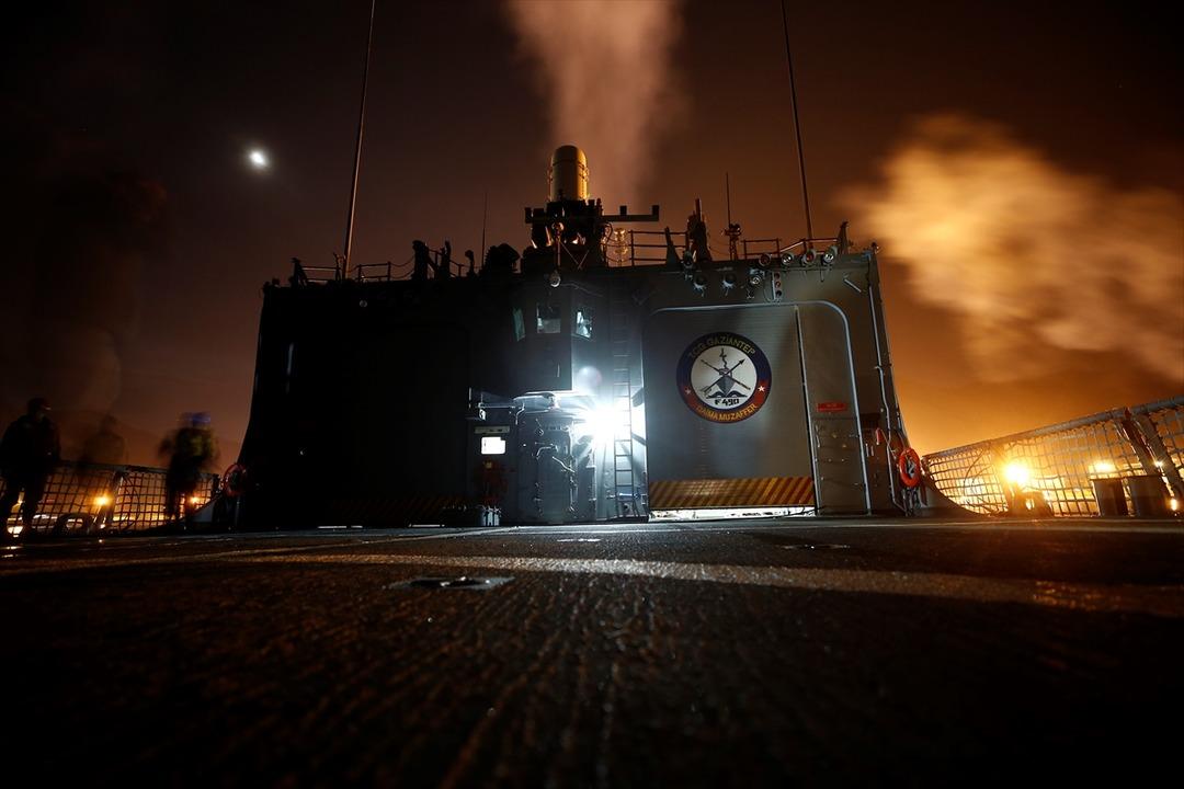 Cumhuriyet tarihinin en b&uuml;y&uuml;k deniz tatbikatı başladı