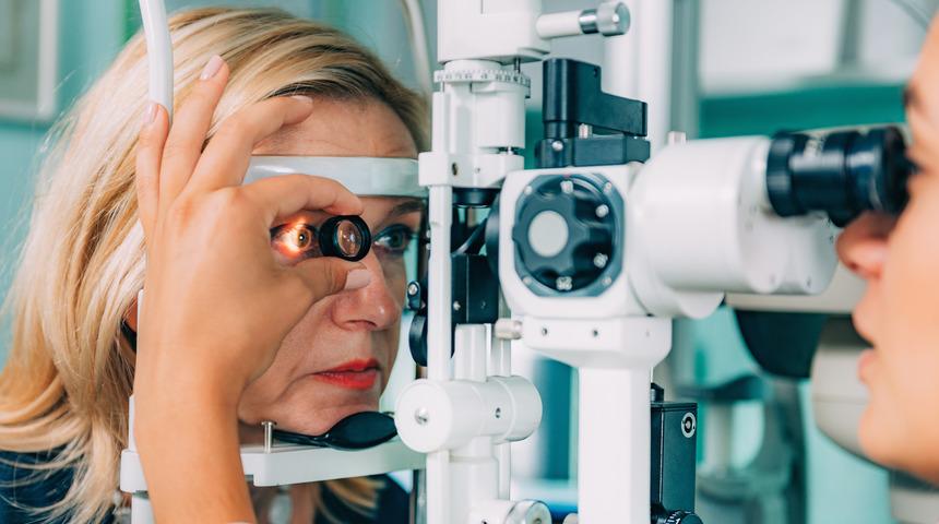 Makula dejenerasyonu nedir? Makula dejenerasyonunu önlemenin yolları nelerdir? 