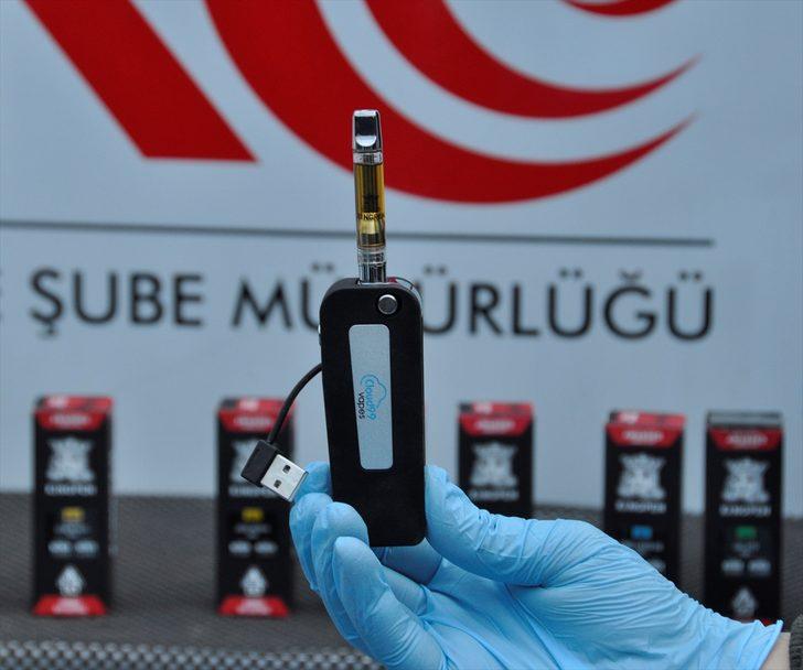 ABD'den kargoyla uyuşturucu gönderilen kadın gözaltına alındı  G2