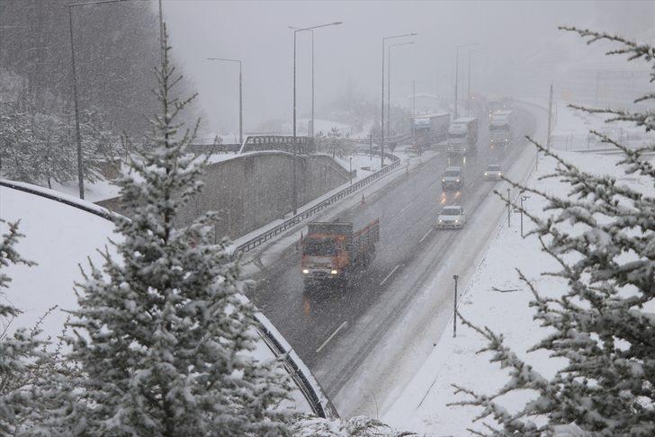 Bolu Dağı'nda yoğun kar yağışı  G2