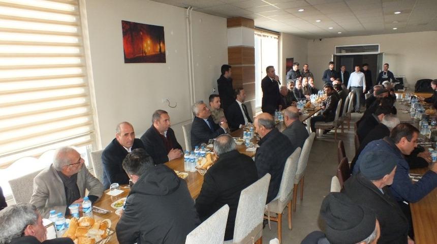 Malazgirt Ziraat Odasından dayanışma yemeği