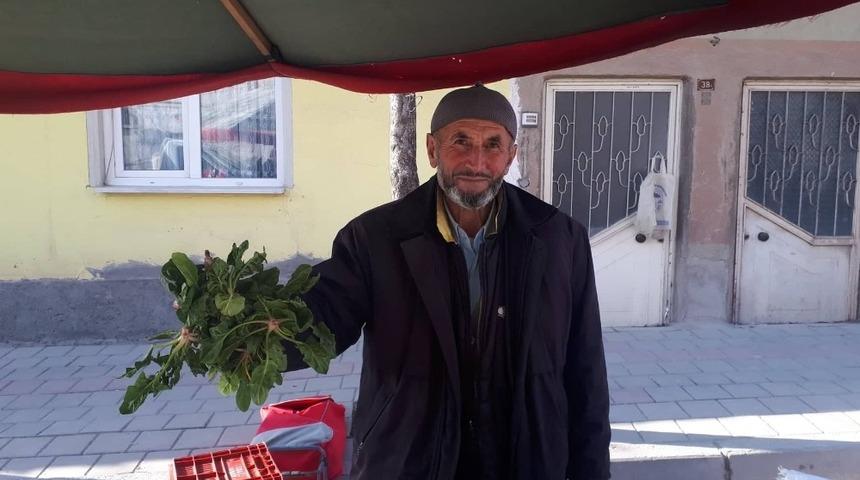 70 yıldır organik &uuml;r&uuml;n &uuml;retip satıyor