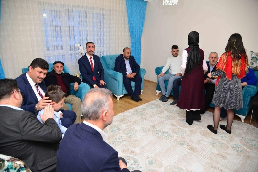 15 Temmuz Gazisi Mertcan&rsquo;ın mutlu g&uuml;n&uuml;