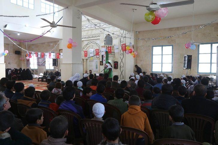 Suriyeli çocuklar camide buluşuyor G2