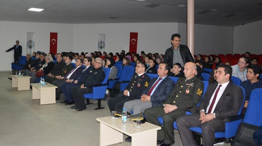 Korkuteli&rsquo;de &rsquo;Şehitlik ve Gazilik&rsquo; konferansı