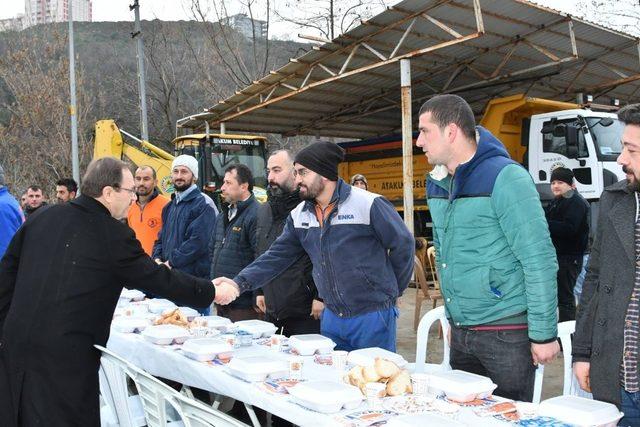 Başkan Zihni Şahin: “Çalışanların gönlü rahat olsun”