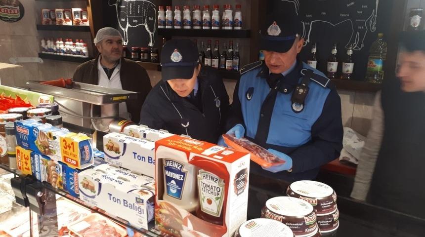 Zabıta M&uuml;d&uuml;rl&uuml;ğ&uuml;nden kasap denetimi