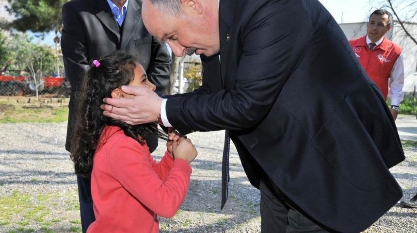 Vali Coşkun: "Gazi ve şehit aileleri başımızın tacıdır"