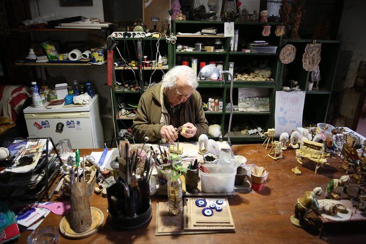 Kaleiçi'nin 'Sadri baba'sı geçmişi geleceğe taşıyor  G3