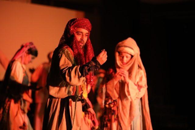 2. Geleneksel Nergis Festivali tiyatro oyunu ile sona erdi