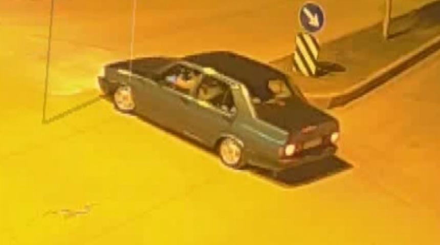 Drift yaptı, kameralara yakalandı