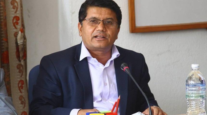 Nepal'de Turizm Bakanını taşıyan helikopter düştü