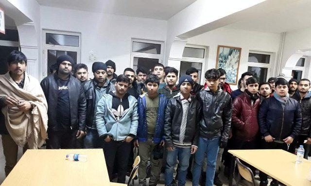 Tekirdağ'da 47 kaçak yakalandı, 4 organizatör tutuklandı