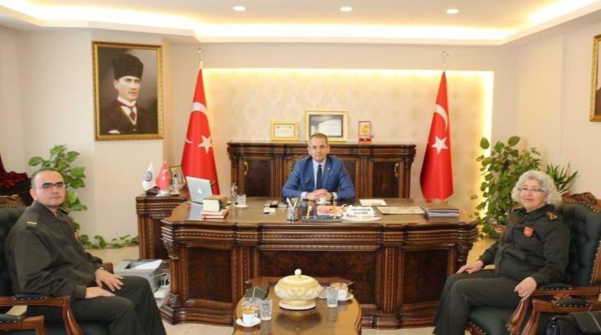 Garnizon Komutanı Aydoğdu&rsquo;dan Kaymakam Pişkin&rsquo;e ziyaret