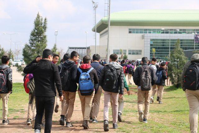 Kadınlar Türkiye Kupasına gençlerden yoğun ilgi