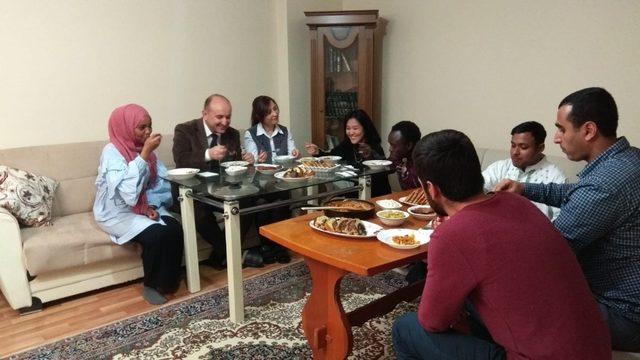 Amasya Üniversitesinin 20 ülkeden gönül elçisi var