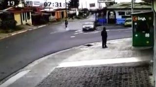 Dominik’te feci kaza: Sürücü havada taklalar attı