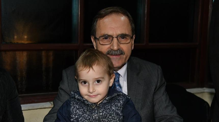 Zihni Şahin&rsquo;den Atakum&rsquo;a &rsquo;7/24 uyumayan k&uuml;t&uuml;phane&rsquo; s&ouml;z&uuml;